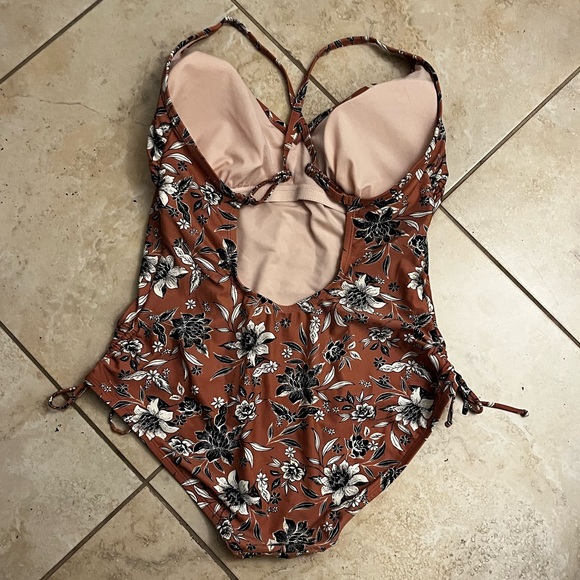 SOLD ‼️ - Picture 2 of 3